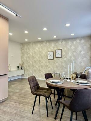 Продам трехкомнатную (3-комн.) квартиру, Ленина ул, 89А, Киров г