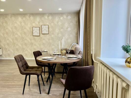 Продам трехкомнатную (3-комн.) квартиру, Ленина ул, 89А, Киров г