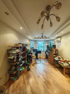 Продам трехкомнатную (3-комн.) квартиру, Варшавское ш, 106, Москва г