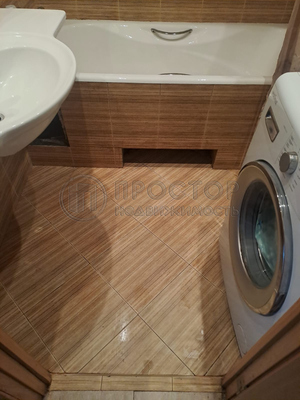 Продам трехкомнатную (3-комн.) квартиру, Варшавское ш, 106, Москва г