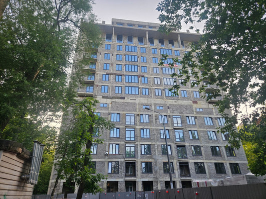 Продам двухкомнатную (2-комн.) квартиру, Матроса Железняка б-р, 11, Москва г