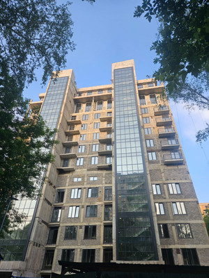 Продам двухкомнатную (2-комн.) квартиру, Матроса Железняка б-р, 11, Москва г