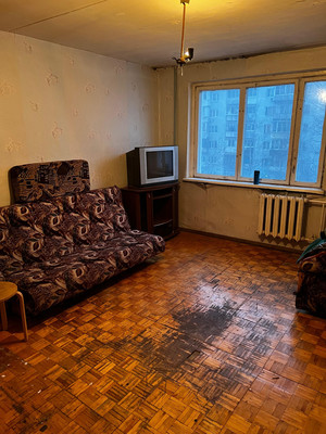 Продам трехкомнатную (3-комн.) квартиру, Томилинская ул, 12, Дзержинский г