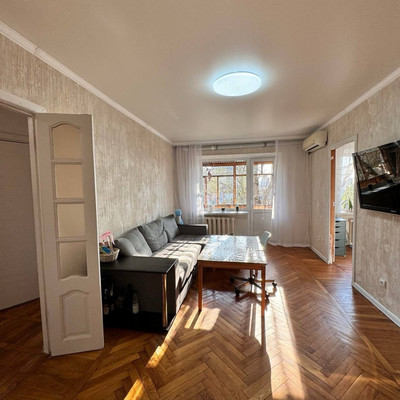 Продам трехкомнатную (3-комн.) квартиру, Журавлева пер, 152, Ростов-на-Дону г
