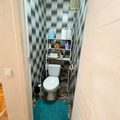 Продам трехкомнатную (3-комн.) квартиру, Журавлева пер, 152, Ростов-на-Дону г