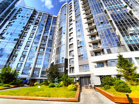 Продам трехкомнатную (3-комн.) квартиру, Чистопольская ул, 88, Казань г