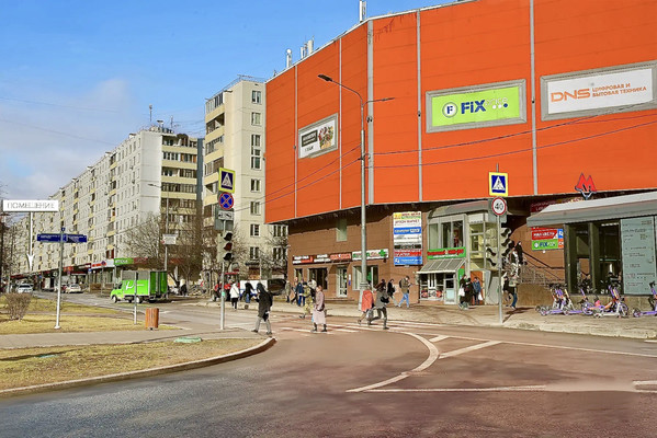 Сдам торговое помещение 35 м2, Яна Райниса б-р, 2к1, Москва г