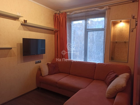 Продам двухкомнатную (2-комн.) квартиру, Халтуринская ул, 13, Москва г