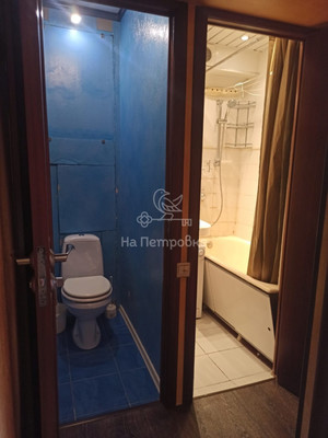 Продам двухкомнатную (2-комн.) квартиру, Халтуринская ул, 13, Москва г