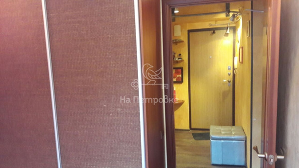 Продам двухкомнатную (2-комн.) квартиру, Халтуринская ул, 13, Москва г