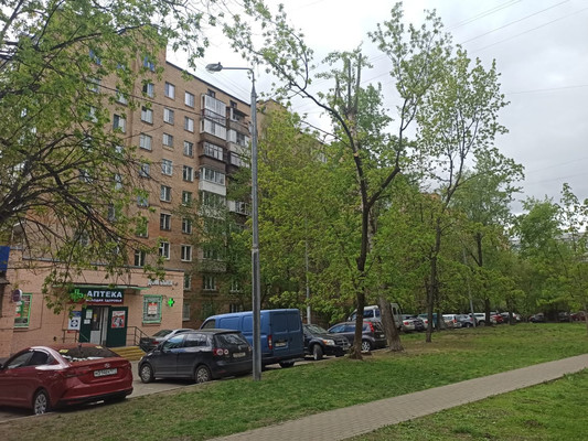 Продам двухкомнатную (2-комн.) квартиру, Халтуринская ул, 13, Москва г