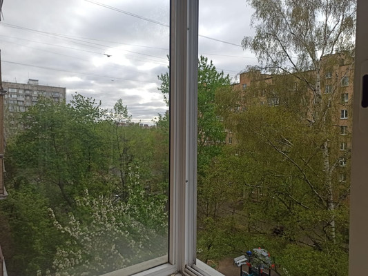 Продам двухкомнатную (2-комн.) квартиру, Халтуринская ул, 13, Москва г