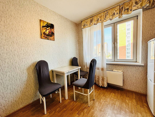 Продам двухкомнатную (2-комн.) квартиру, Рождественская ул, 31, Москва г