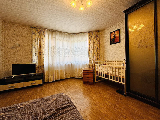 Продам двухкомнатную (2-комн.) квартиру, Рождественская ул, 31, Москва г