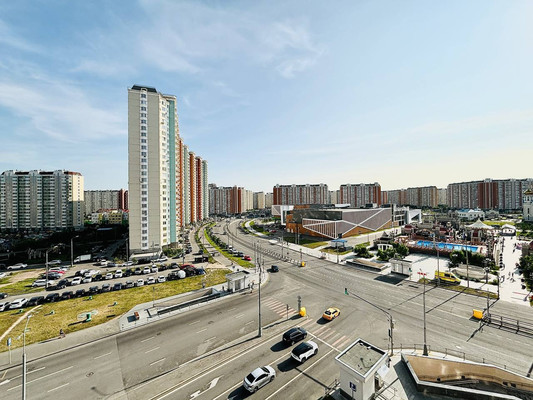 Продам двухкомнатную (2-комн.) квартиру, Рождественская ул, 31, Москва г