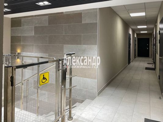 Продам однокомнатную (1-комн.) квартиру, Владимира Пчелинцева ул, 6к2, Санкт-Петербург г