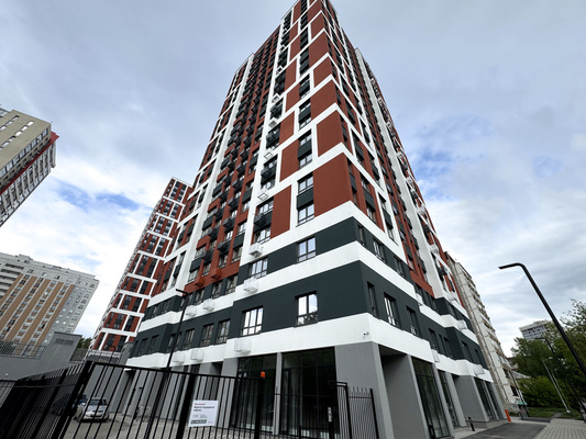 Продам торговое помещение 74 м2, Куйбышева ул, 100, Екатеринбург г