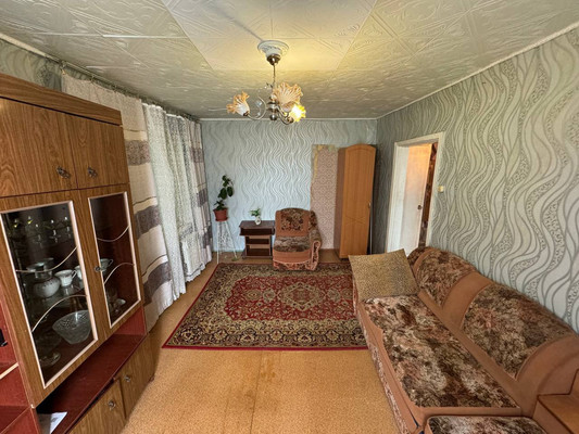 Продам однокомнатную (1-комн.) квартиру, 1-й Микрорайон ул, 25, Эльбан рп