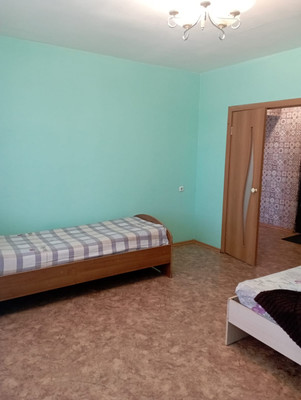 Продам двухкомнатную (2-комн.) квартиру, Абытаевская ул, 4а, Красноярск г
