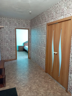 Продам двухкомнатную (2-комн.) квартиру, Абытаевская ул, 4а, Красноярск г