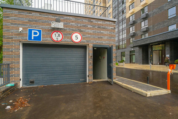 Продам двухкомнатную (2-комн.) квартиру, 15-я Парковая ул, 42к5, Москва г