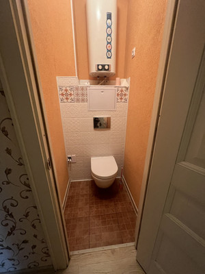 Продам трехкомнатную (3-комн.) квартиру, Киевская ул, 3А, Санкт-Петербург г