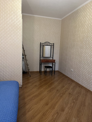 Продам трехкомнатную (3-комн.) квартиру, Киевская ул, 3А, Санкт-Петербург г