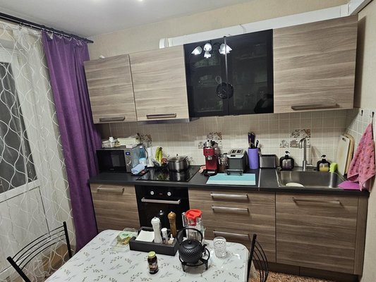 Сдам однокомнатную (1-комн.) квартиру, Коммунаров ул, 80, Ейск г