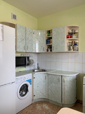Продам трехкомнатную (3-комн.) квартиру, Мира ул, 61, Ханты-Мансийск г