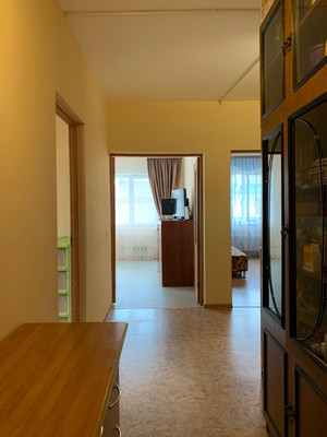 Продам трехкомнатную (3-комн.) квартиру, Мира ул, 61, Ханты-Мансийск г