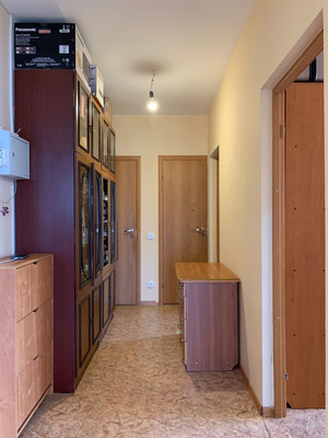 Продам трехкомнатную (3-комн.) квартиру, Мира ул, 61, Ханты-Мансийск г