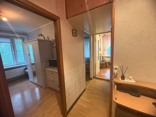 Сдам двухкомнатную (2-комн.) квартиру, Молдагуловой ул, 10к1, Москва г