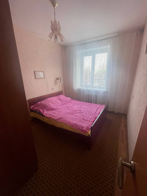 Сдам трехкомнатную (3-комн.) квартиру, Ефремова ул, 75, Армавир г