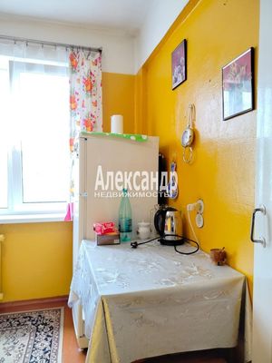 Продам двухкомнатную (2-комн.) квартиру, Спортивная ул, 1, Лахденпохья г