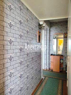 Продам двухкомнатную (2-комн.) квартиру, Спортивная ул, 1, Лахденпохья г