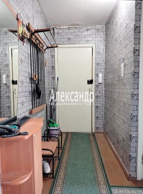 Продам двухкомнатную (2-комн.) квартиру, Спортивная ул, 1, Лахденпохья г