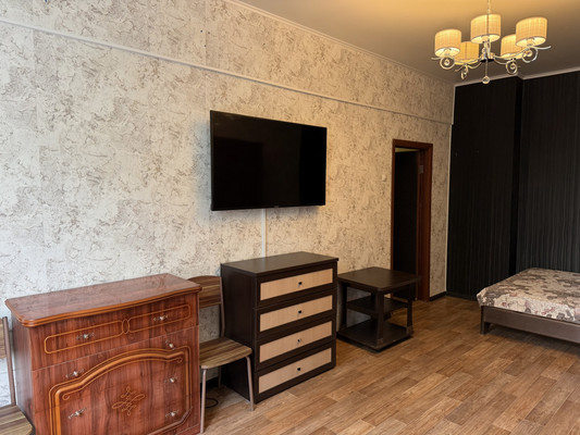 Продам двухкомнатную (2-комн.) квартиру, Петра Романова ул, 4к3, Москва г