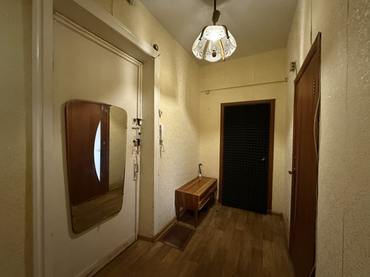 Продам двухкомнатную (2-комн.) квартиру, Петра Романова ул, 4к3, Москва г