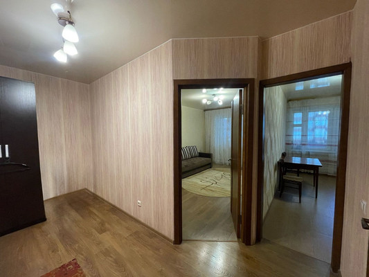 Продам однокомнатную (1-комн.) квартиру, Вишневая ул, 30, Рязань г