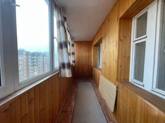 Продам однокомнатную (1-комн.) квартиру, Вишневая ул, 30, Рязань г