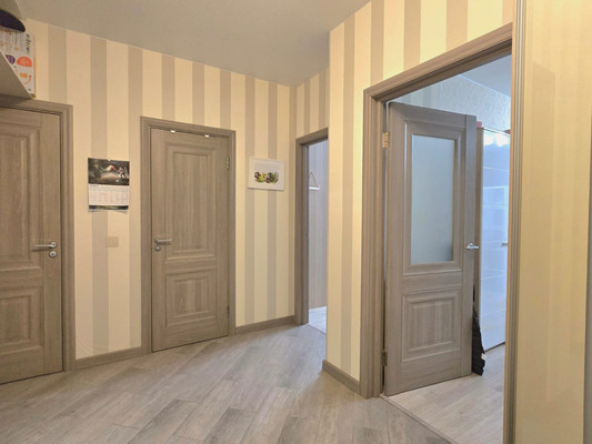 Продам двухкомнатную (2-комн.) квартиру, Объездная дорога ул, 2, Сосновый Бор п
