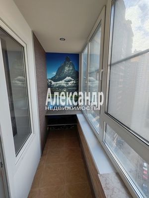 Сдам трехкомнатную (3-комн.) квартиру, Николая Рубцова ул, 9, Парголово п