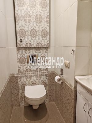 Сдам трехкомнатную (3-комн.) квартиру, Николая Рубцова ул, 9, Парголово п