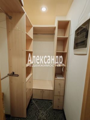 Сдам трехкомнатную (3-комн.) квартиру, Николая Рубцова ул, 9, Парголово п