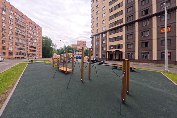 Продам трехкомнатную (3-комн.) квартиру, Маршала Жукова ул, 23к1, Одинцово г