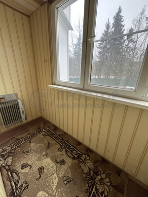 Продам трехкомнатную (3-комн.) квартиру, Родниковая ул, к1, Голубое д