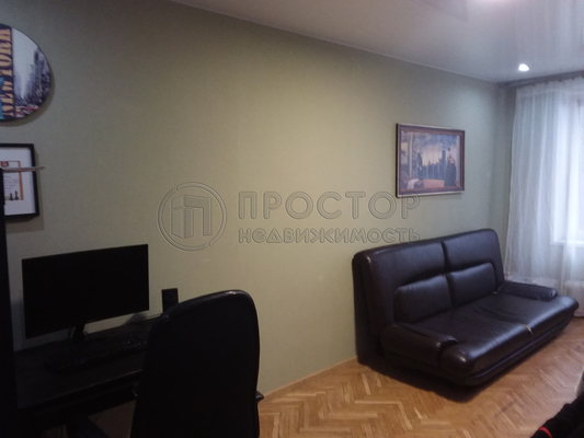 Продам двухкомнатную (2-комн.) квартиру, Шаболовка ул, 46к1, Москва г