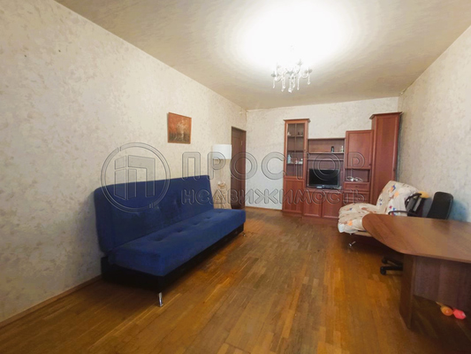 Продам трехкомнатную (3-комн.) квартиру, 9-я Северная линия, 17, Москва г