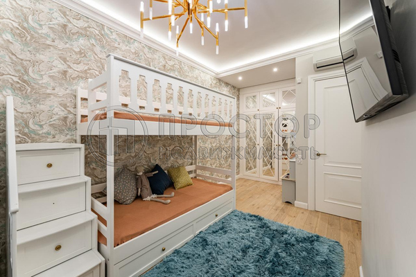 Продам трехкомнатную (3-комн.) квартиру, Брюсов пер, 7, Москва г