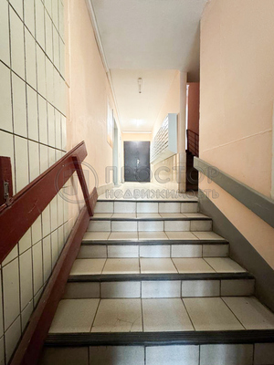 Продам двухкомнатную (2-комн.) квартиру, Никулинская ул, 23к2, Москва г